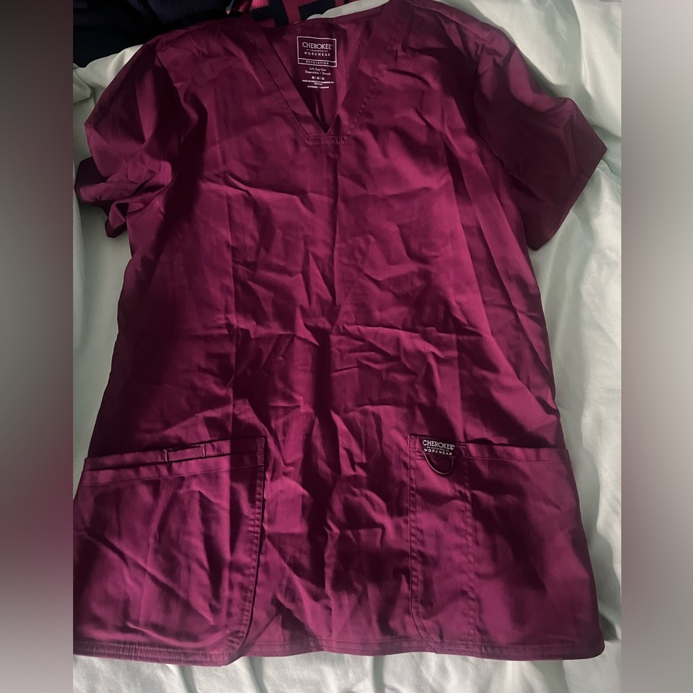 Scrub top